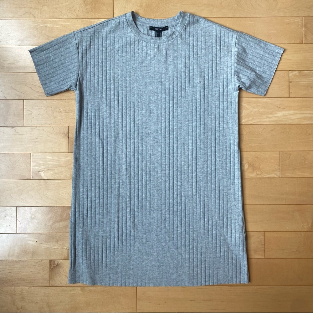 Forever 21 gray knit tshirt dress​